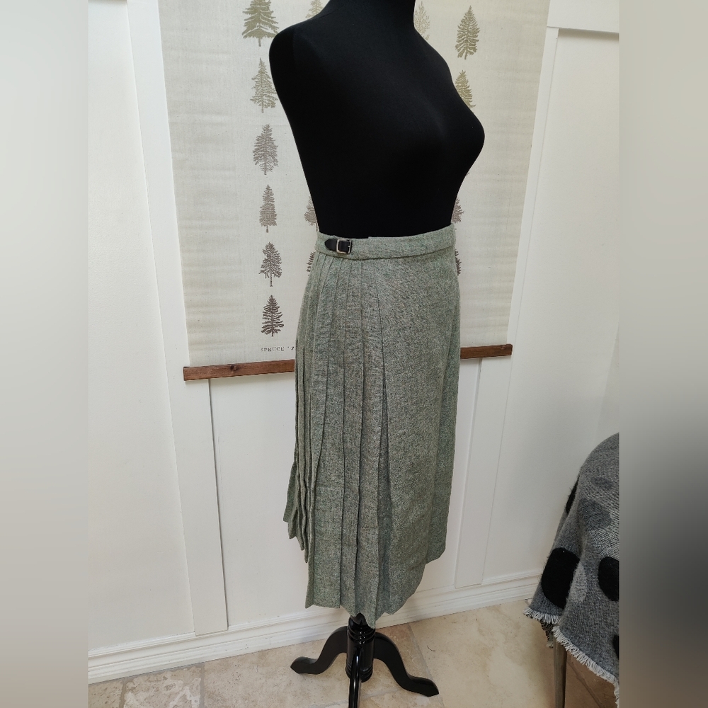 Vintage Green Wool Kilt Skirt Edinburgh Woollen Mill Pleated Wrap - 4 - Picture 3 of 10